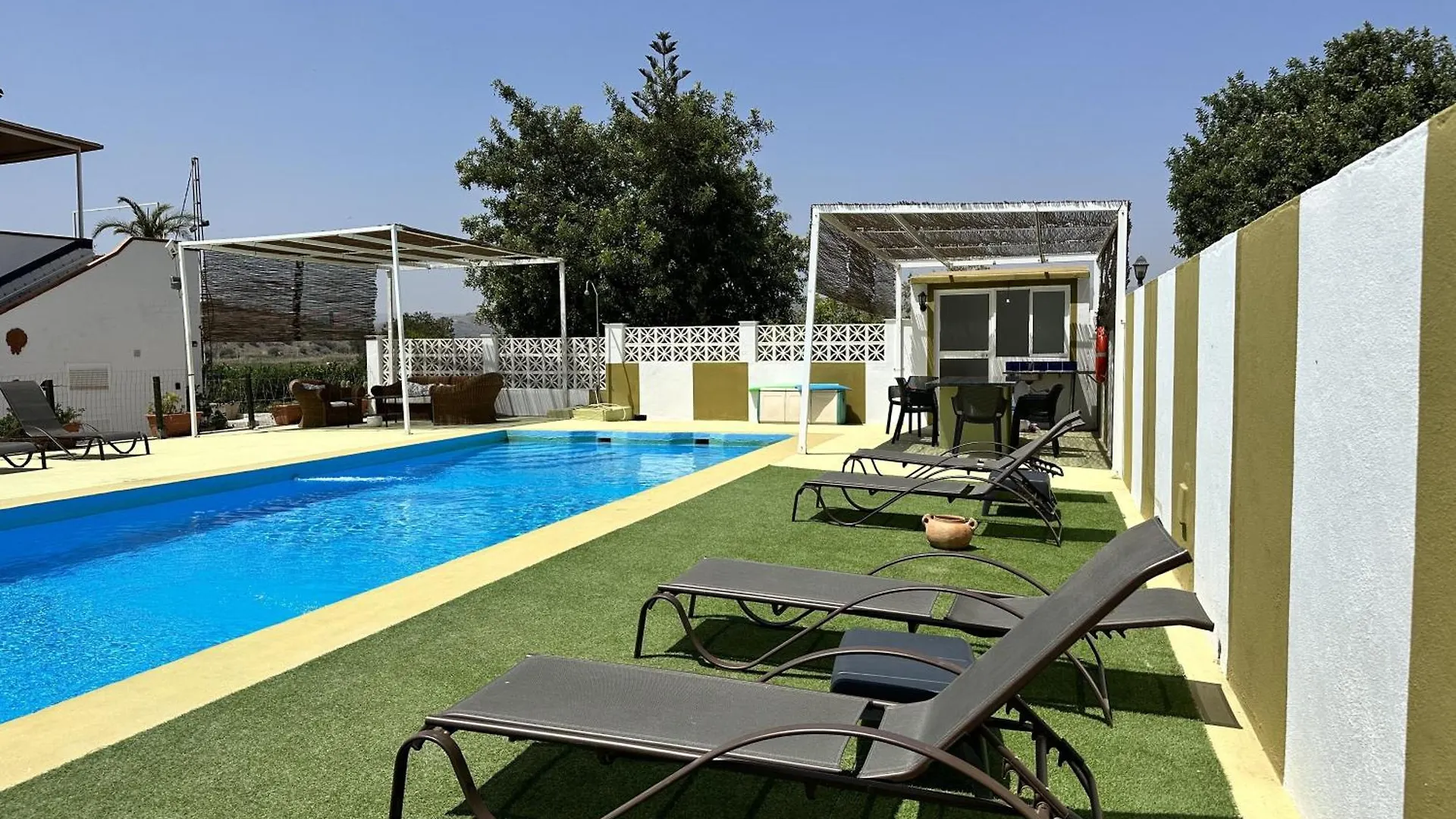 Casa Rural Humberto Con 3 Dormitorios Málaga Feriehus